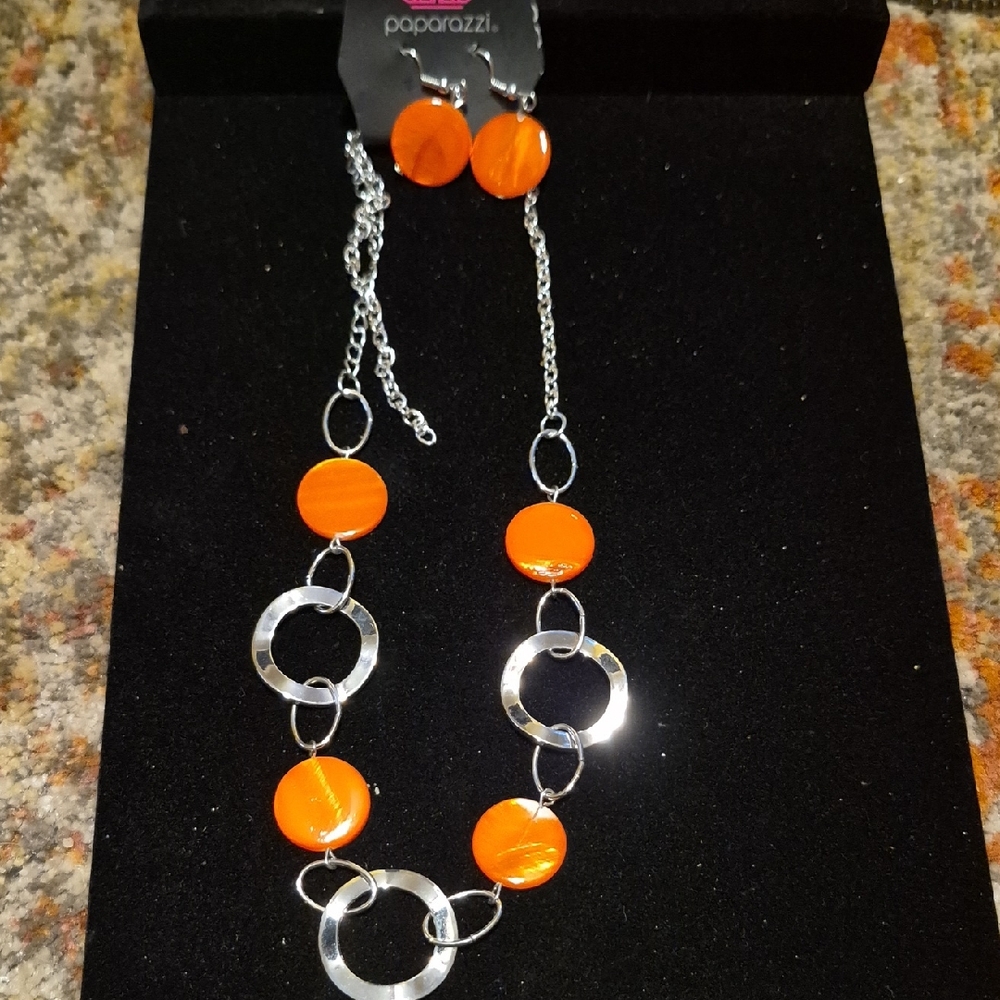 paparazzi Bright Orange Disc and Silver Link Necklace with Matching Earrings